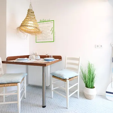 Kapitaenshaus An Der Friedrichsschleuse