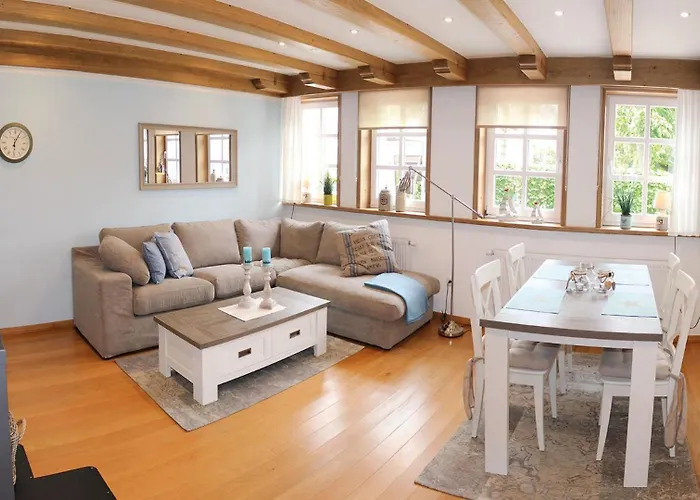 Kapitaenshaus An Der Friedrichsschleuse Carolinensiel