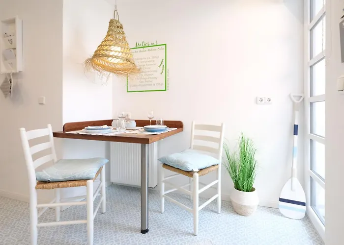 Kapitaenshaus An Der Friedrichsschleuse